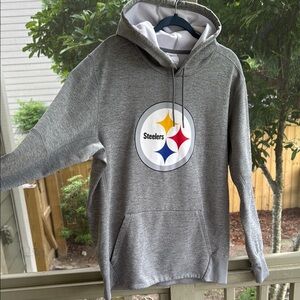 Gray Steelers Sweater with Iconic Logo